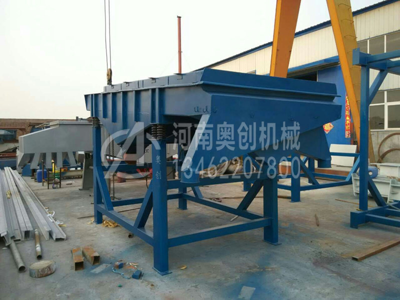 雙電機(jī)直線振動(dòng)篩