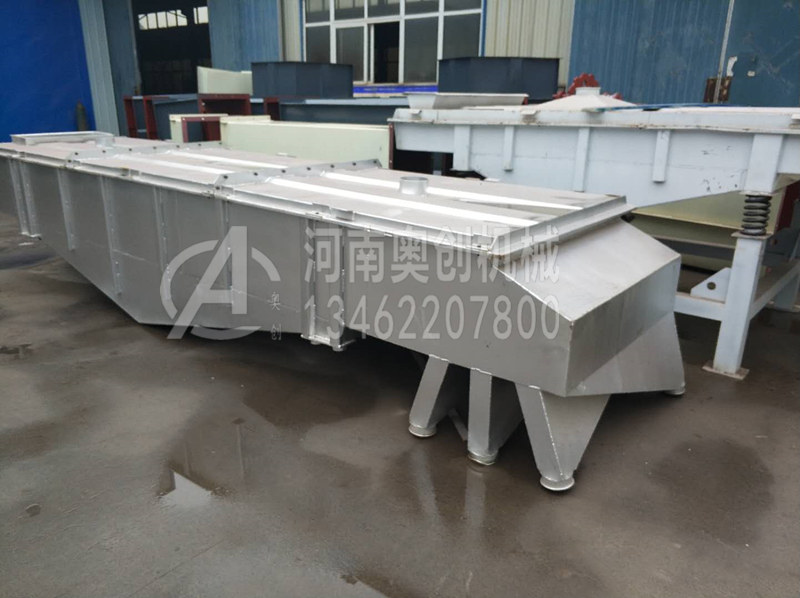 石英粉除雜直線(xiàn)振動(dòng)篩選機(jī)