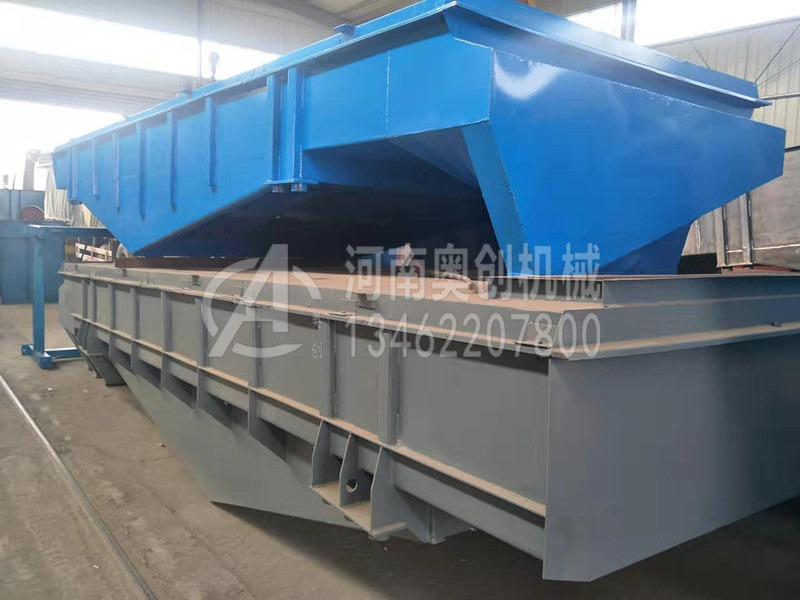 直線振動篩的選風(fēng)功能主要由立式氣篩實(shí)現(xiàn)