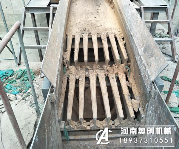 鐵礦石棒條振動(dòng)篩