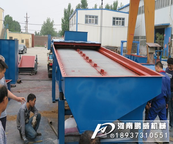 直線振動篩拉網(wǎng)式篩網(wǎng)安裝的好處有那些？