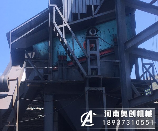 石灰石用那種振動篩篩分效果好？多一臺少錢？