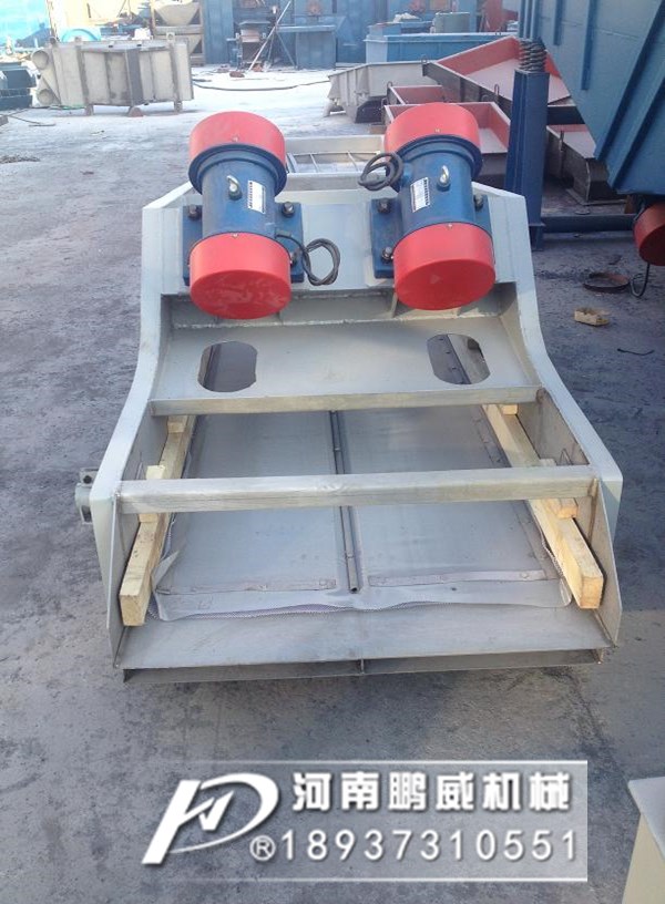 精煤脫水振動篩使用的振動電機(jī)是幾級電機(jī)？