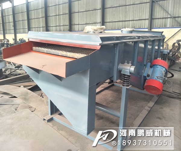 直線振動(dòng)篩工作原理及外形結(jié)構(gòu)圖