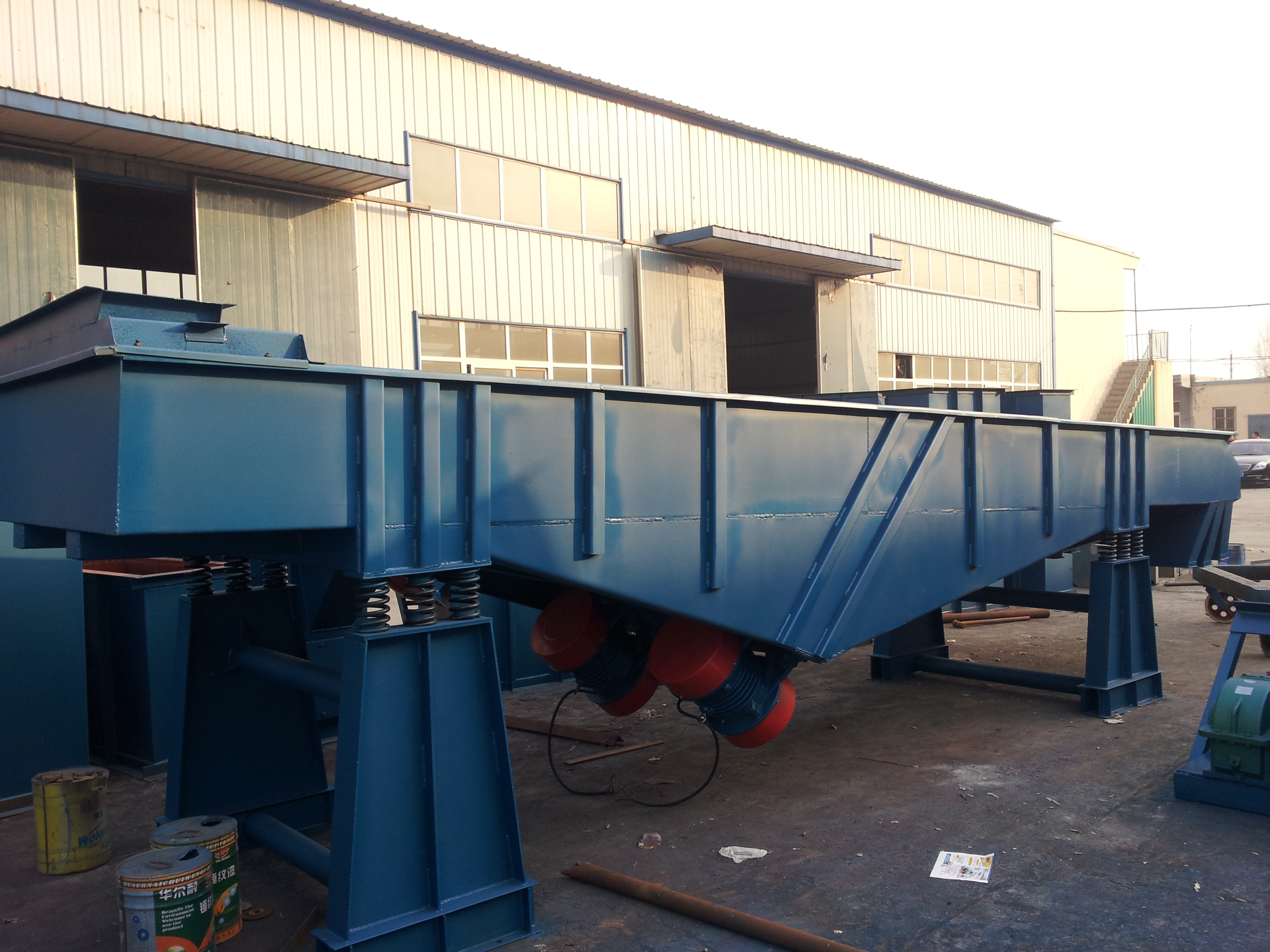 礦用直線振動(dòng)篩